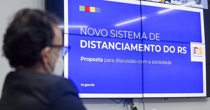 Governo finaliza ajustes no novo modelo de monitoramento da pandemia